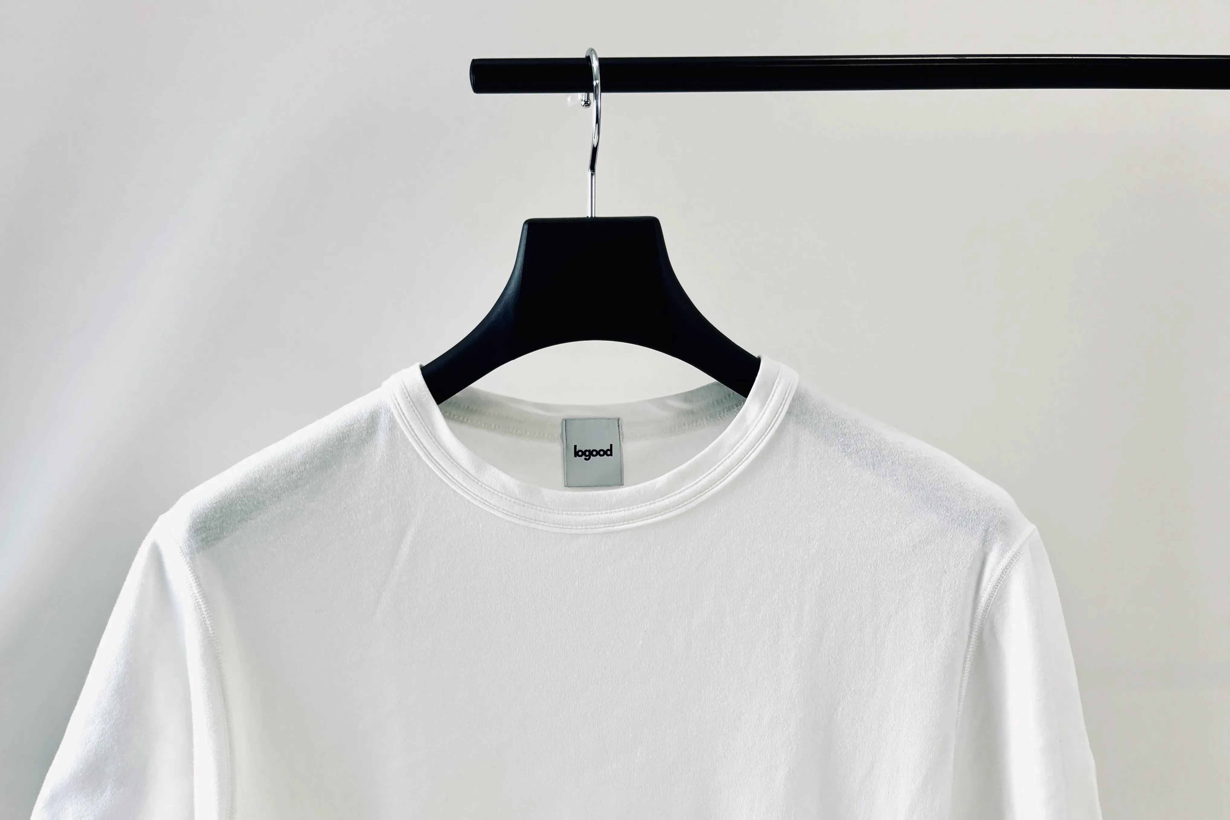 スタッフ着用レポート|〈logood〉汗臭を防ぐTシャツ