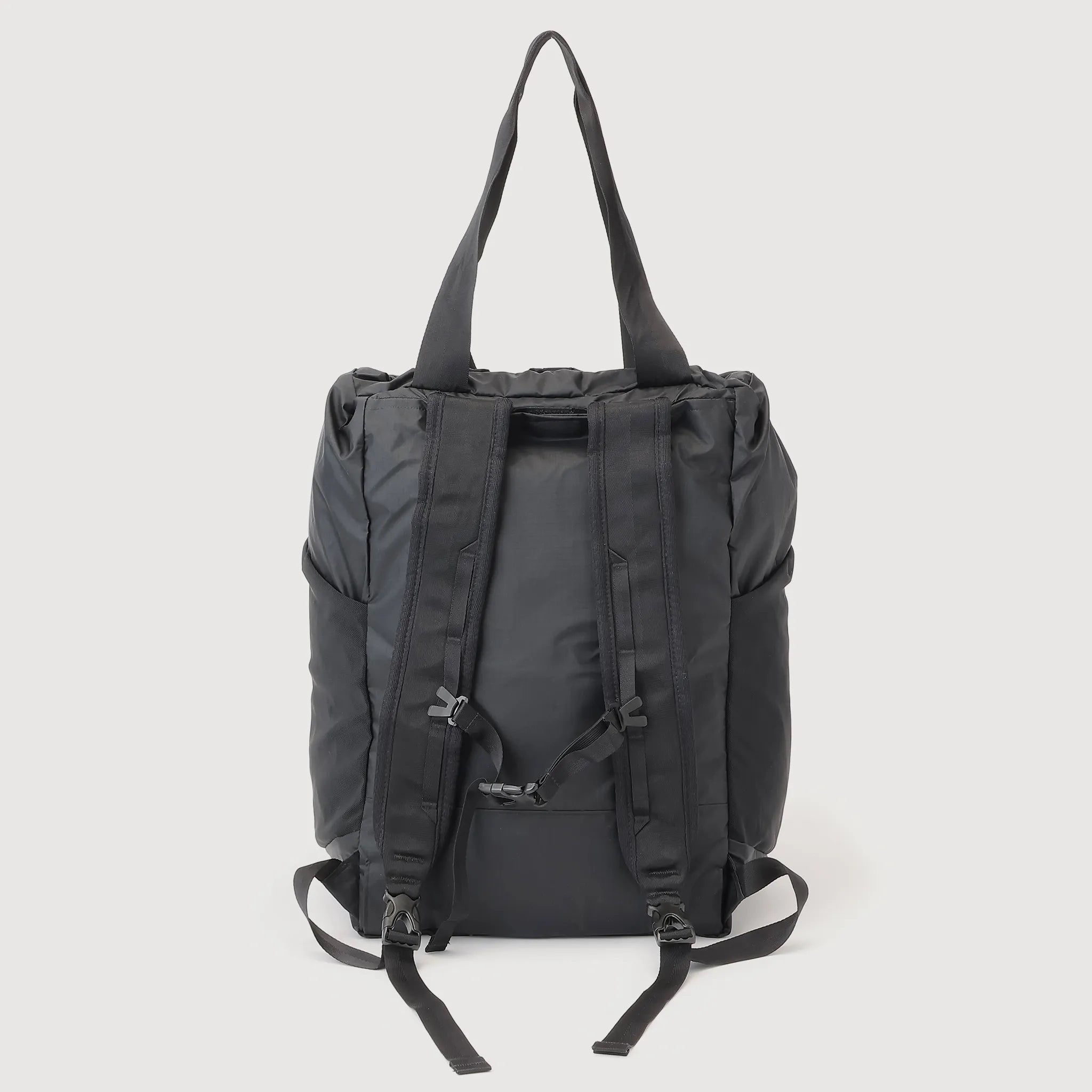 パタゴニア ウルトラライト ブラックホール トートパック 27L ブラック Patagonia/パタゴニア〉ウルトラライト・ブラックホール・トート