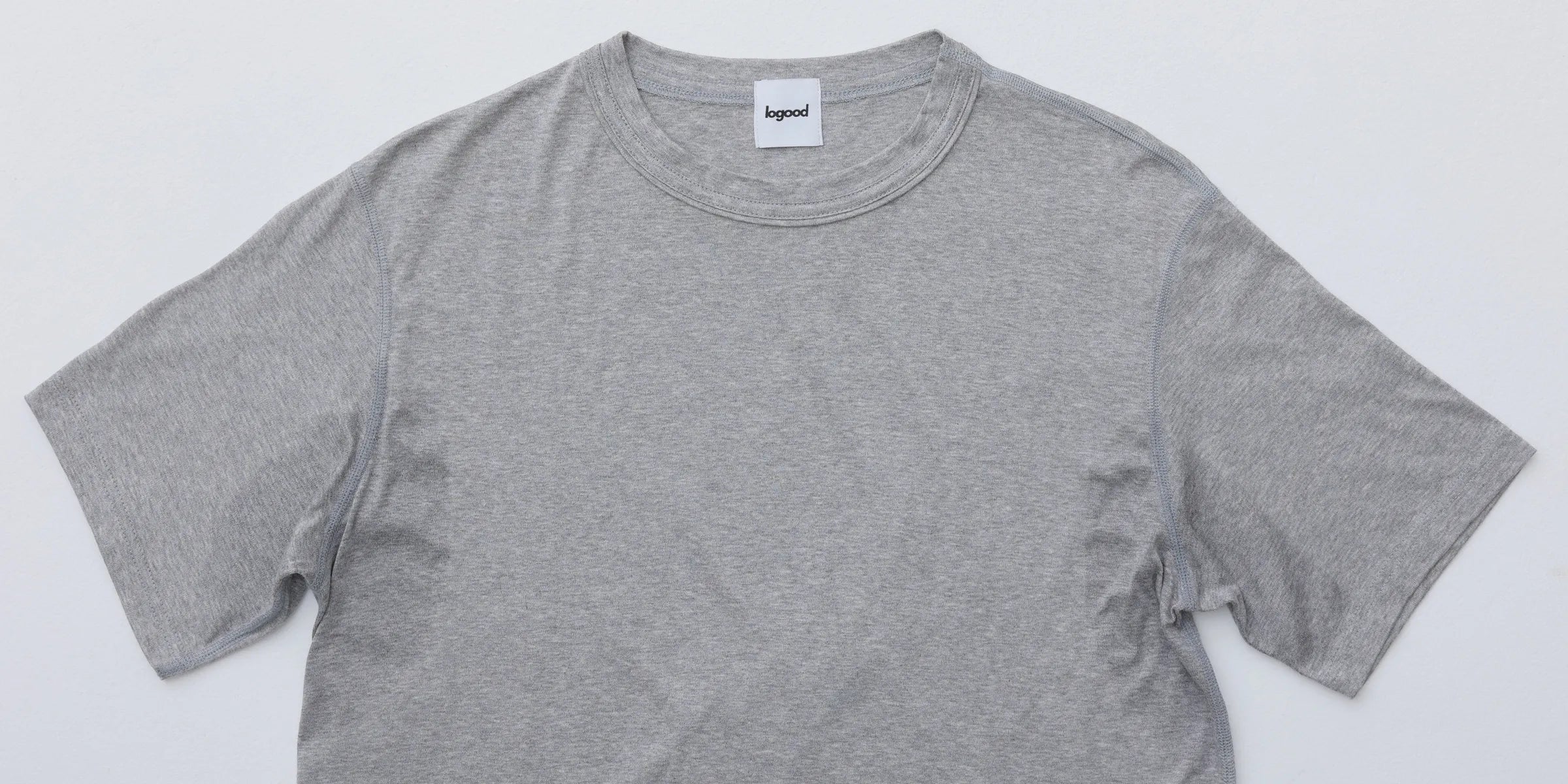 汗を気にしないTシャツ　グレー　汗染み事例　外側